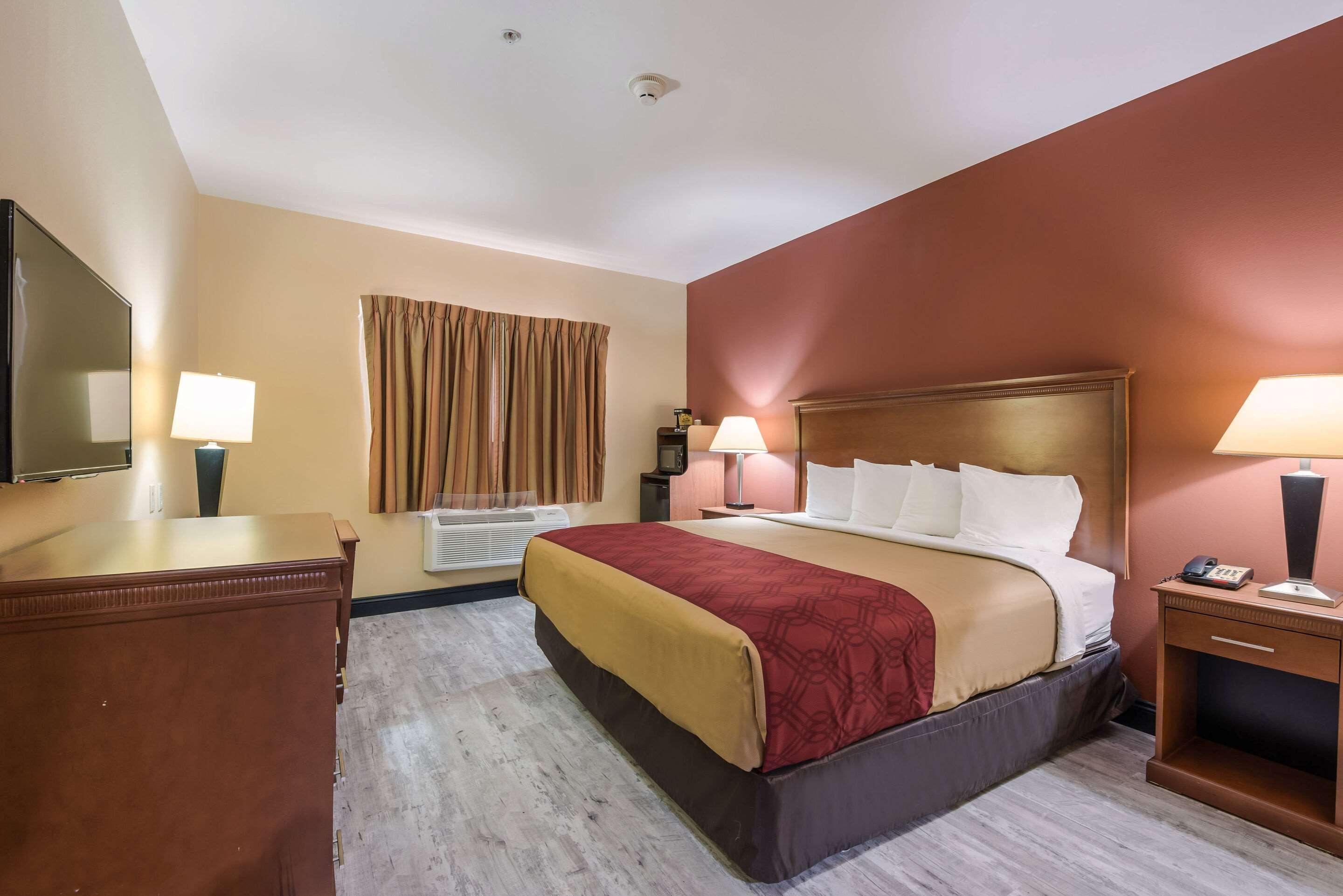 Econo Lodge Inn & Suites Little Rock Sw Eksteriør bilde