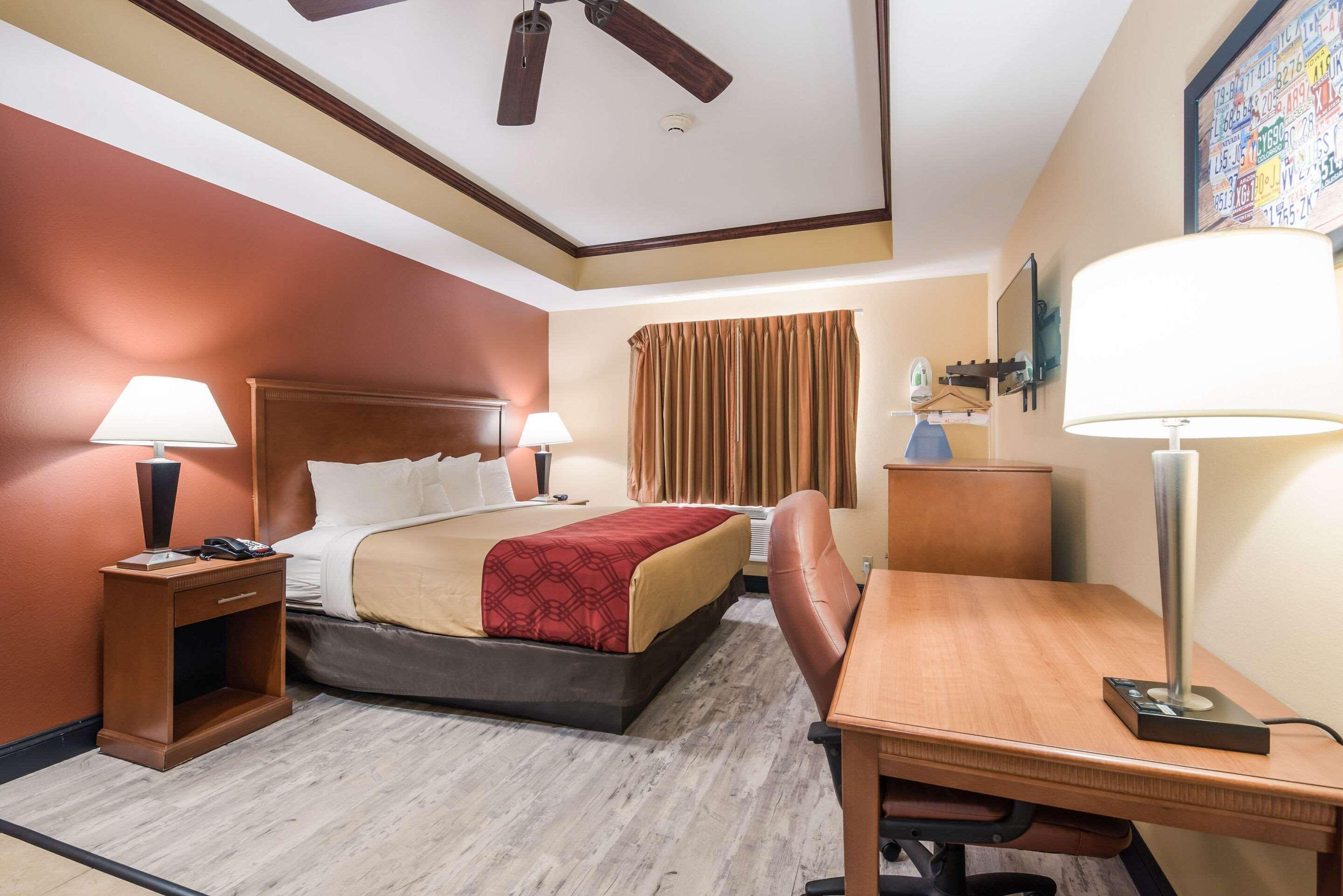 Econo Lodge Inn & Suites Little Rock Sw Eksteriør bilde